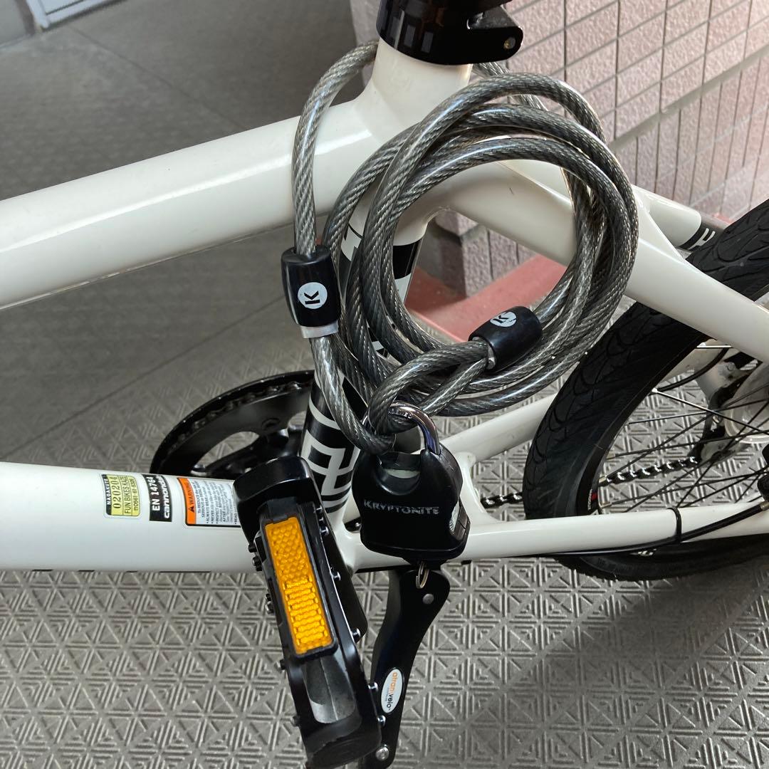 hooligan8 cannondaleキャノンデール　フーリガン　ホワイト