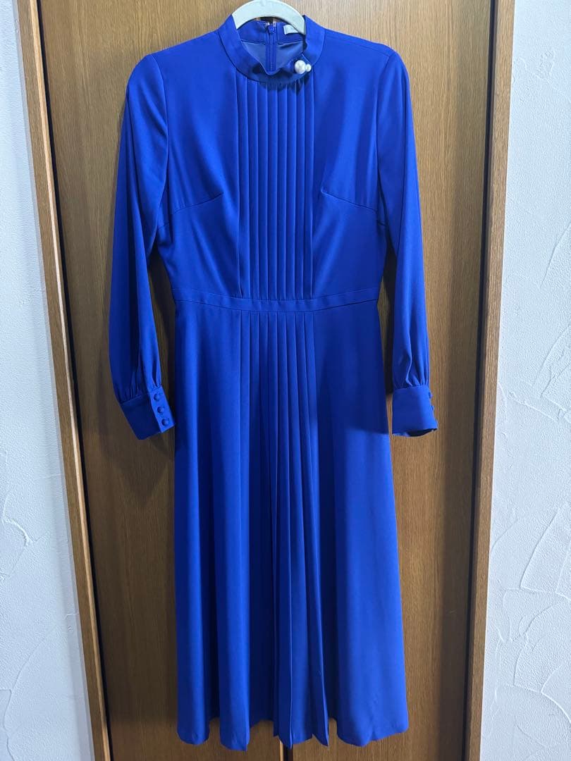 Pinky&Dianne 青色プリーツワンピース