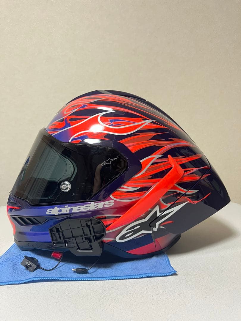 Apinestars スーパーテック R10 Flyte ヘルメット 限定版