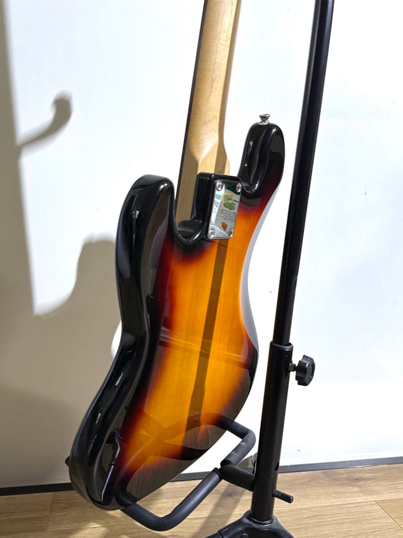 Ikebe Compact Series フレットレスジャズベース