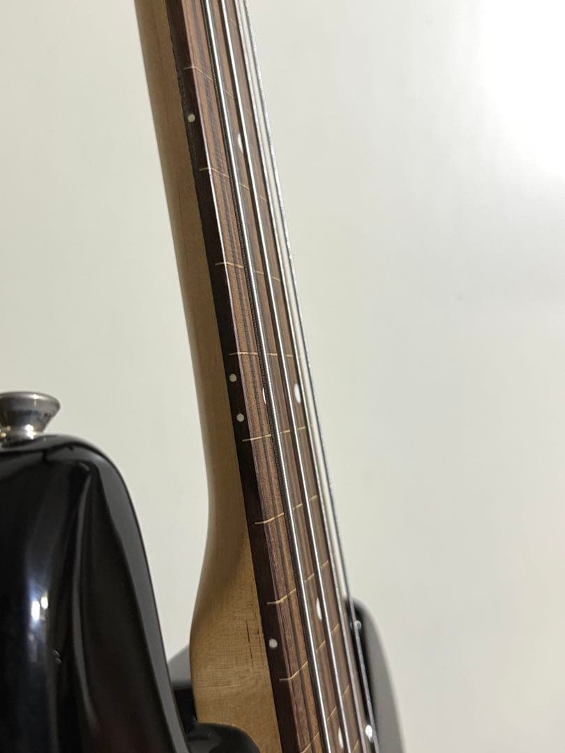 Ikebe Compact Series フレットレスジャズベース