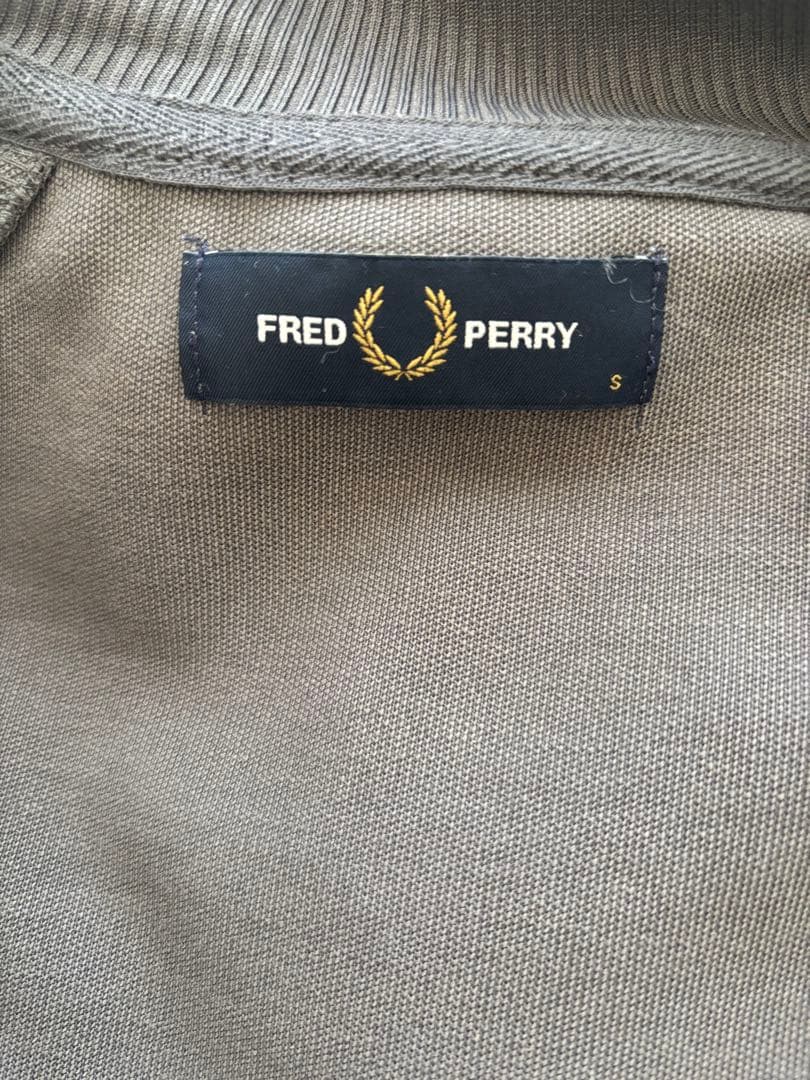 Fred Perry トラックジャケット グレー