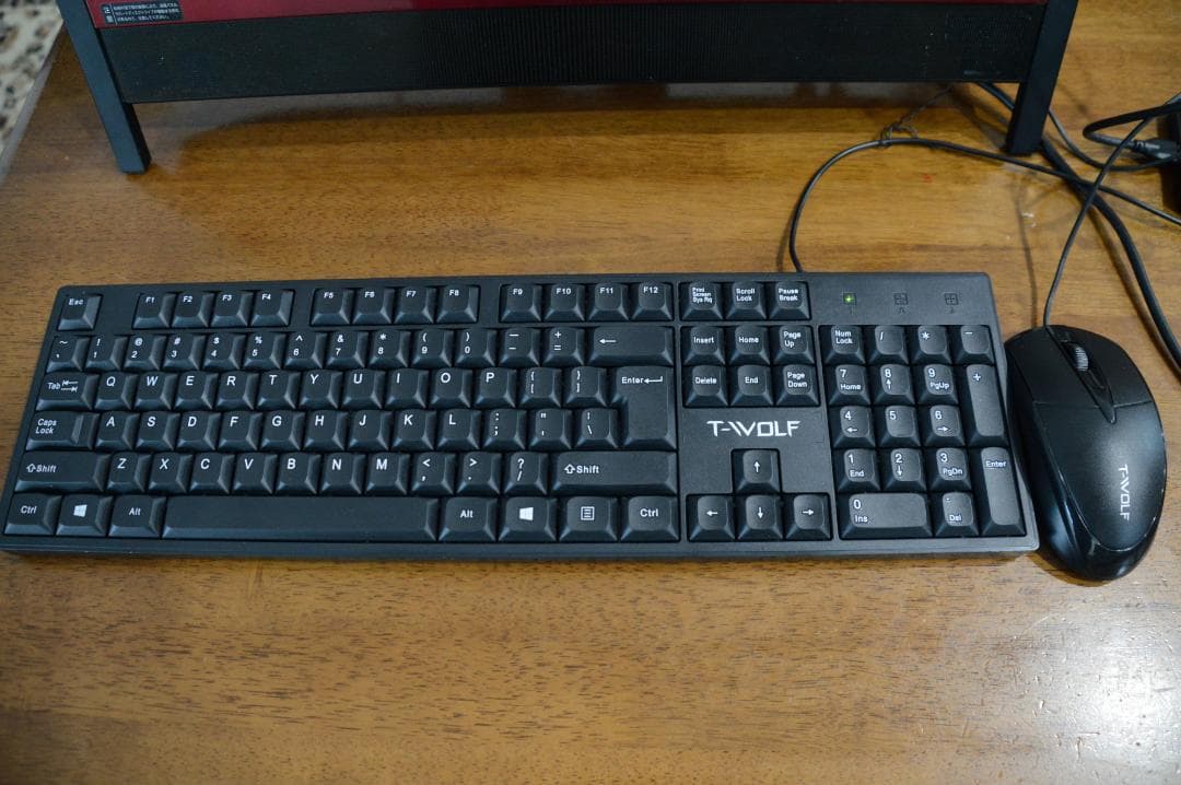 マ*ー様 NEC VY08/68B1-KR デスクトップPC