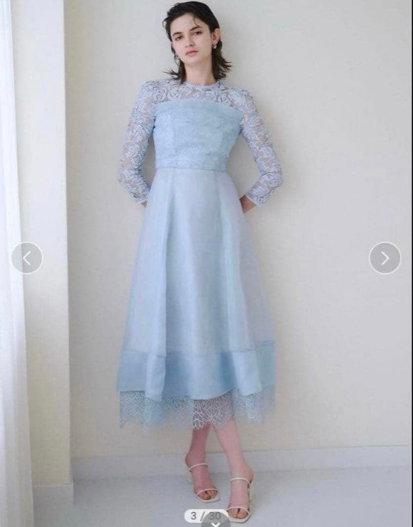 新品✨SNIDEL　ボリュームフレアレースドッキングドレス　結婚式　ライトブルー