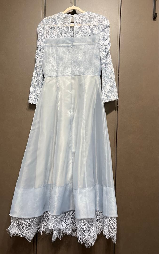 新品✨SNIDEL　ボリュームフレアレースドッキングドレス　結婚式　ライトブルー