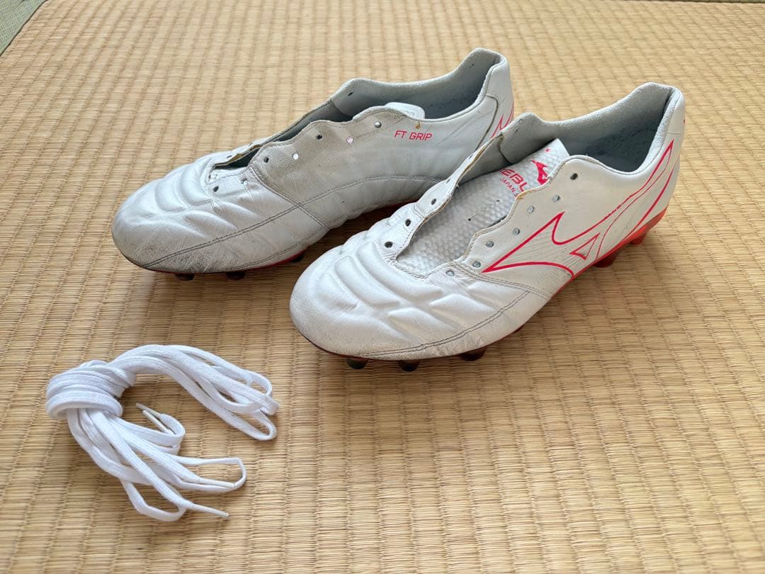 ミズノ　レビュラカップジャパン　26センチ