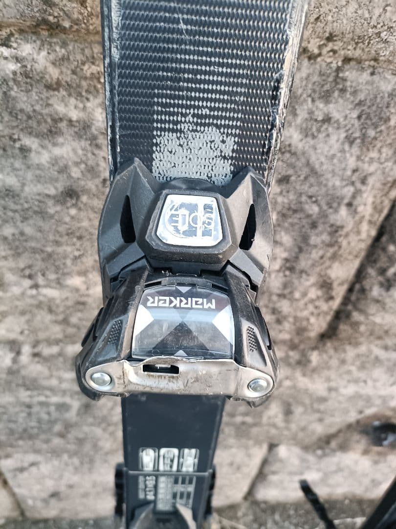 オガサカ KEOS KS GP 160cmスキー板+マーカーsuquire