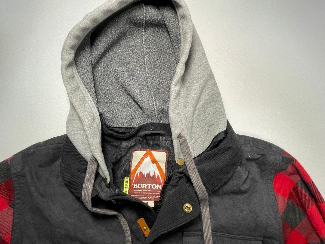 BURTON バートン スノーボードウエア Ｍサイズ 赤黒チェック ネルシャツ