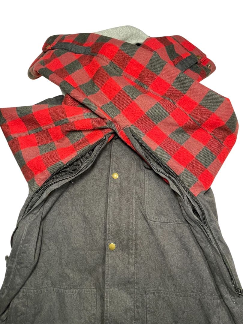 BURTON バートン スノーボードウエア Ｍサイズ 赤黒チェック ネルシャツ