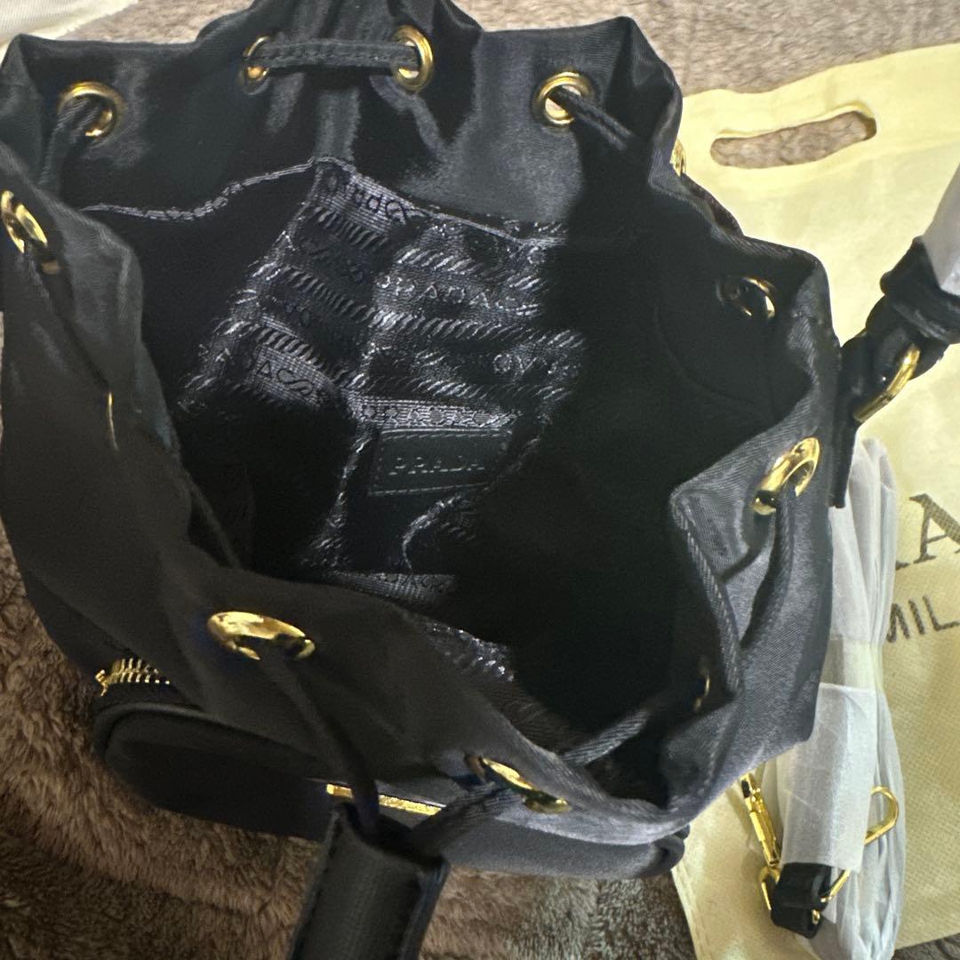 PRADA 巾着型ショルダーバッグ2wayノベルティー