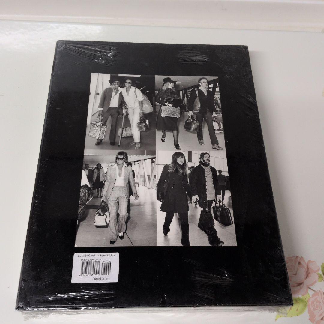 【新品未開封】GUCCI BY GUCCI 洋書