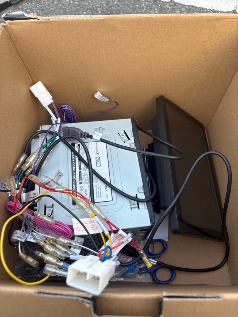 Reggeo AZ-921 カーナビ 本体