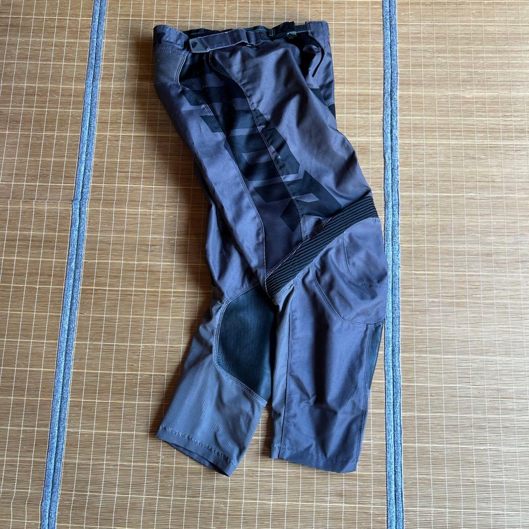 THORモトクロスパンツ
