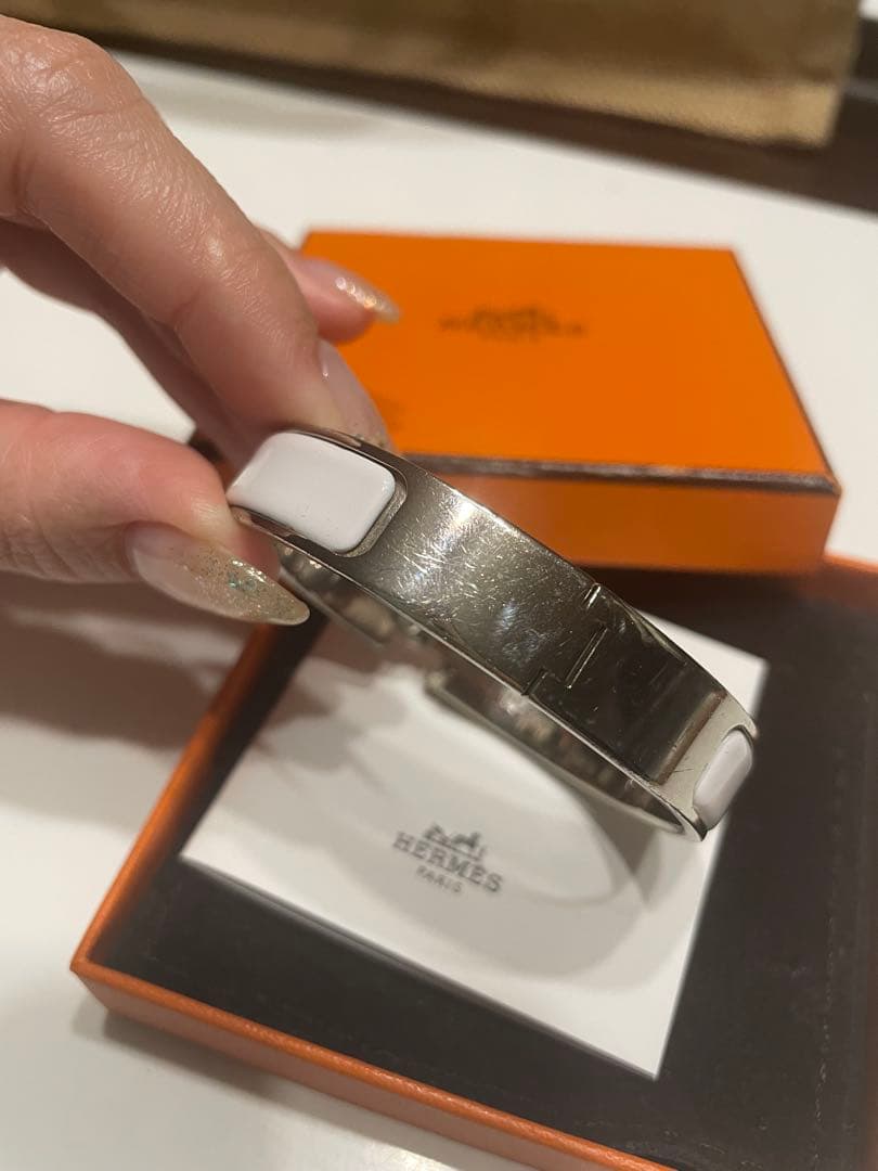 HERMES ホワイトバングル