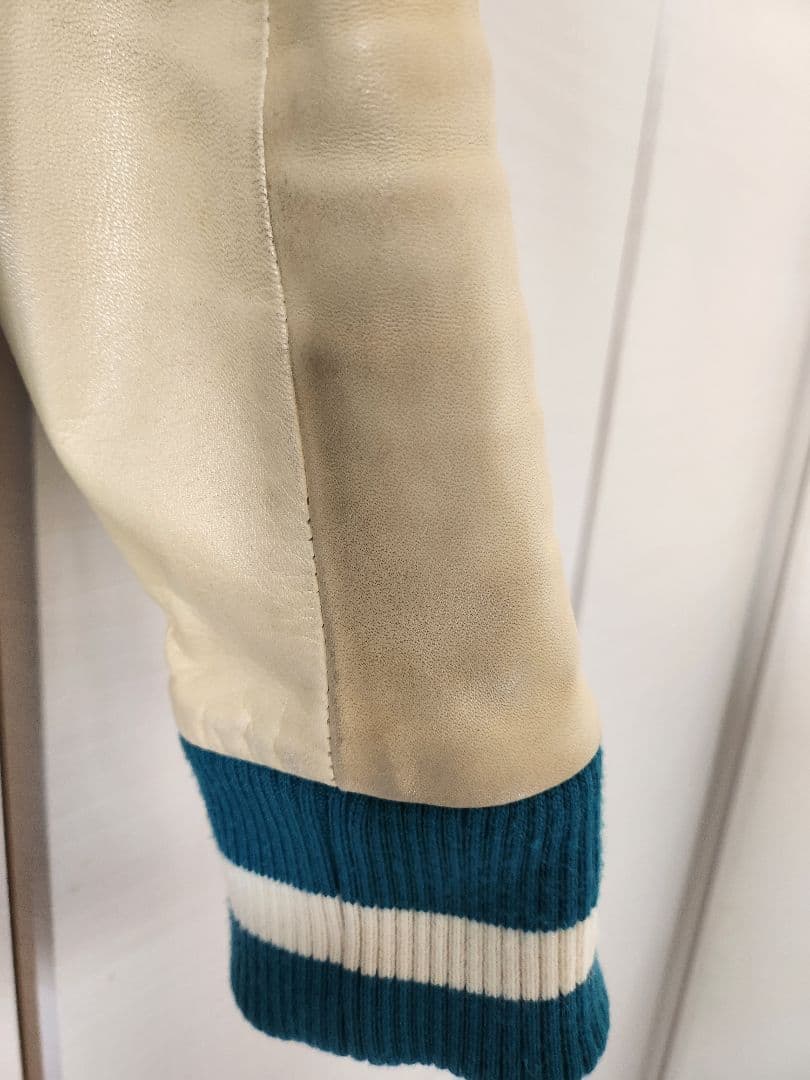 Mエム　スタジャン