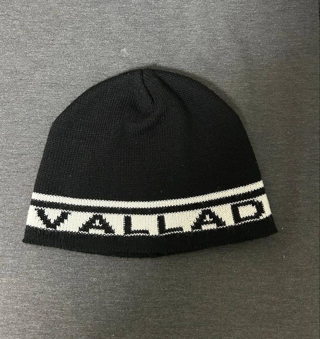 VALLAD 黒 ニット帽