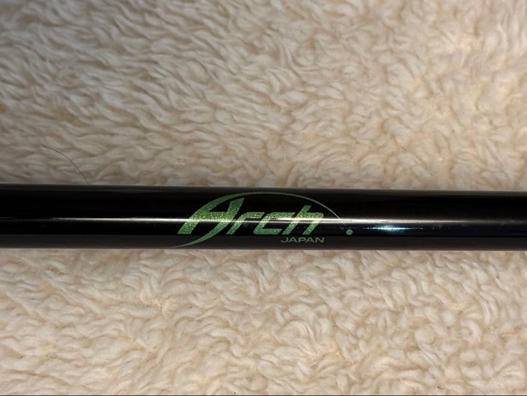 アーチUTM f-7 タイトリストスリーブ付き