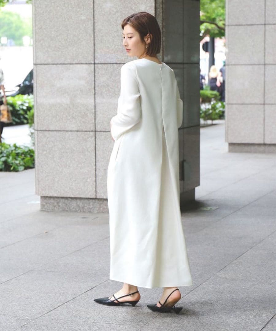 Demi-Luxe BEAMSバックタックロングスリーブワンピース