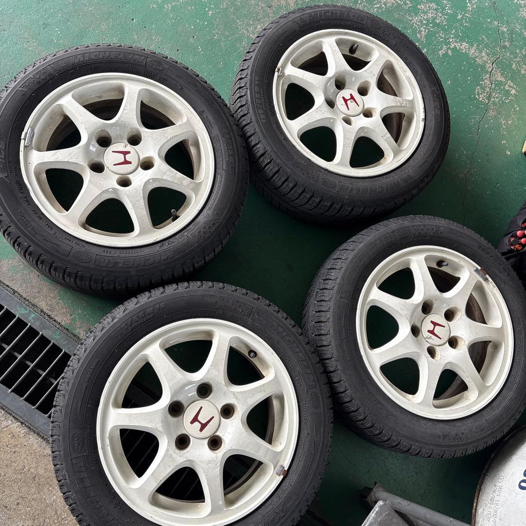ホンダ・シビックタイプR（EK9型）の純正ホイールです。﻿ タイヤホイール4本