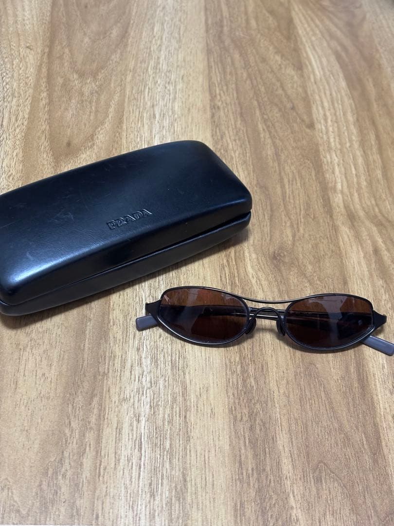 レイチェル着用　PRADA サングラス　ブラウン90s archive 箱付き