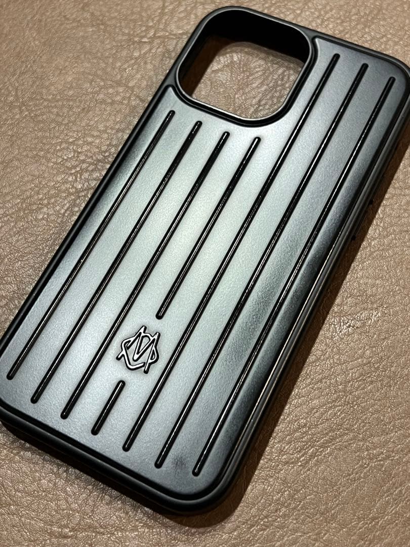【美品】Rimowa iPhoneケース　13promax