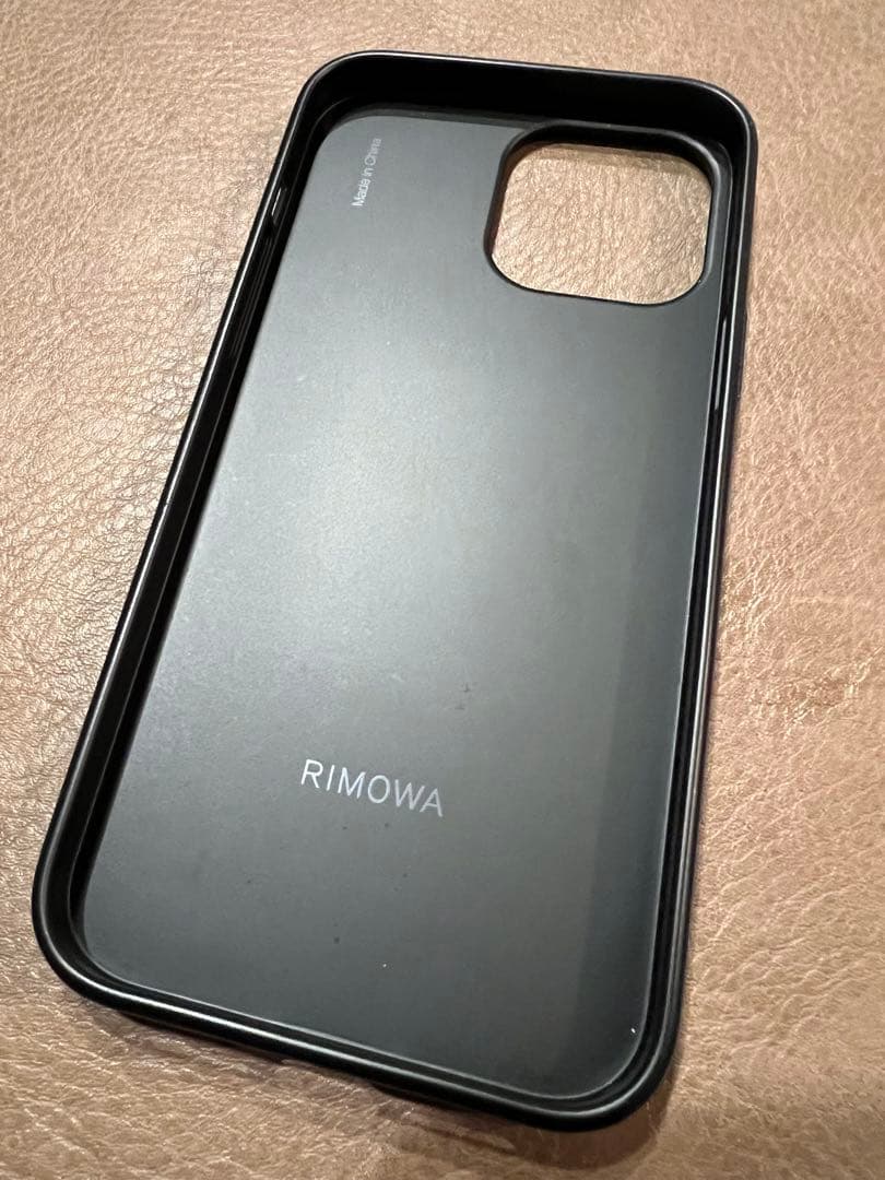 【美品】Rimowa iPhoneケース　13promax