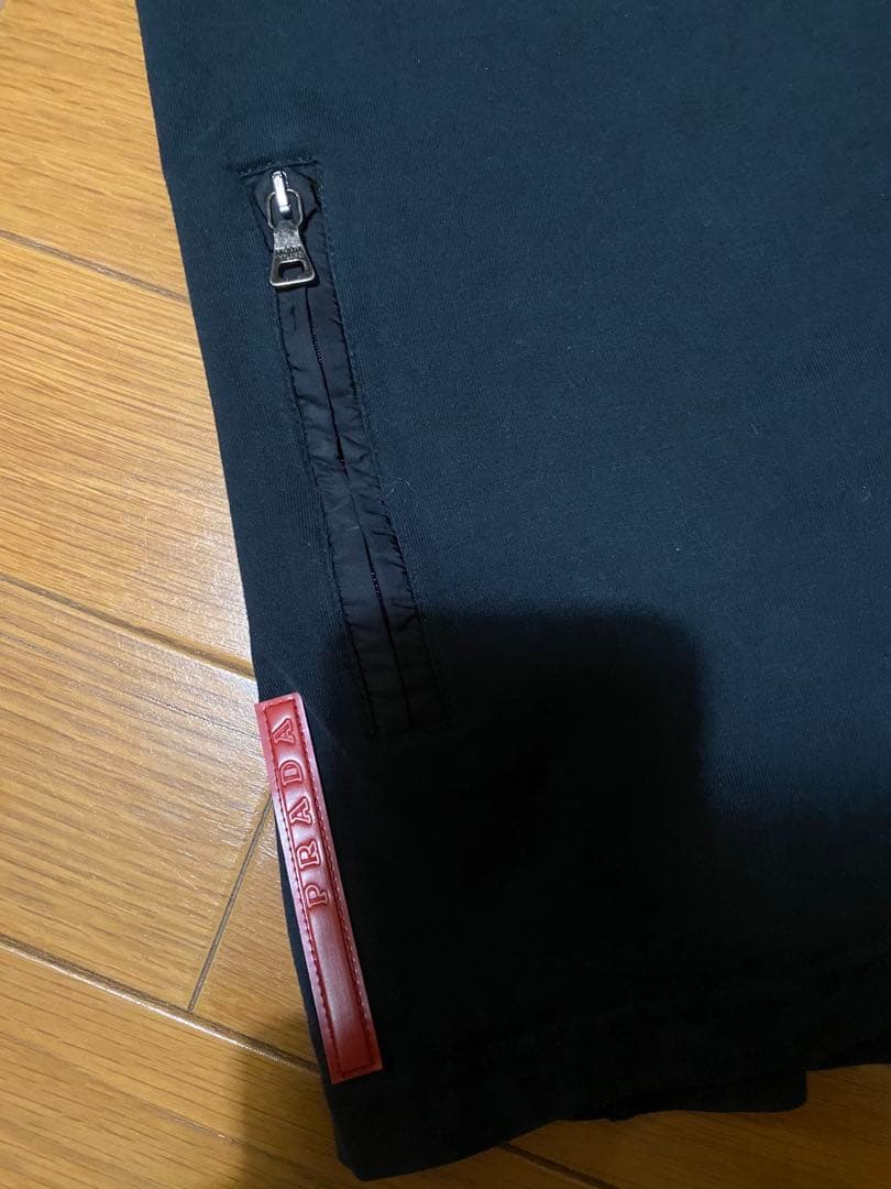 PRADA ブラック 長袖ポロシャツ