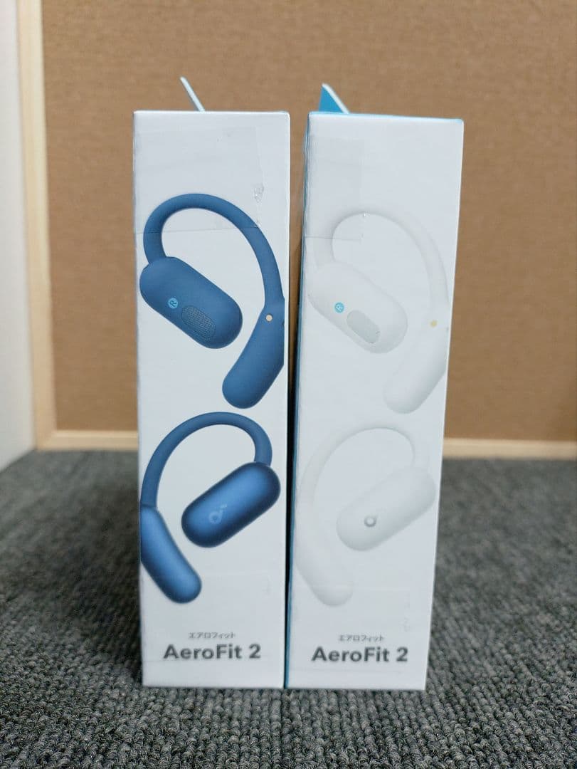 50☆ 新品 オープンイヤー型 イヤホン エアロフィット2 ホワイト＆ブルー