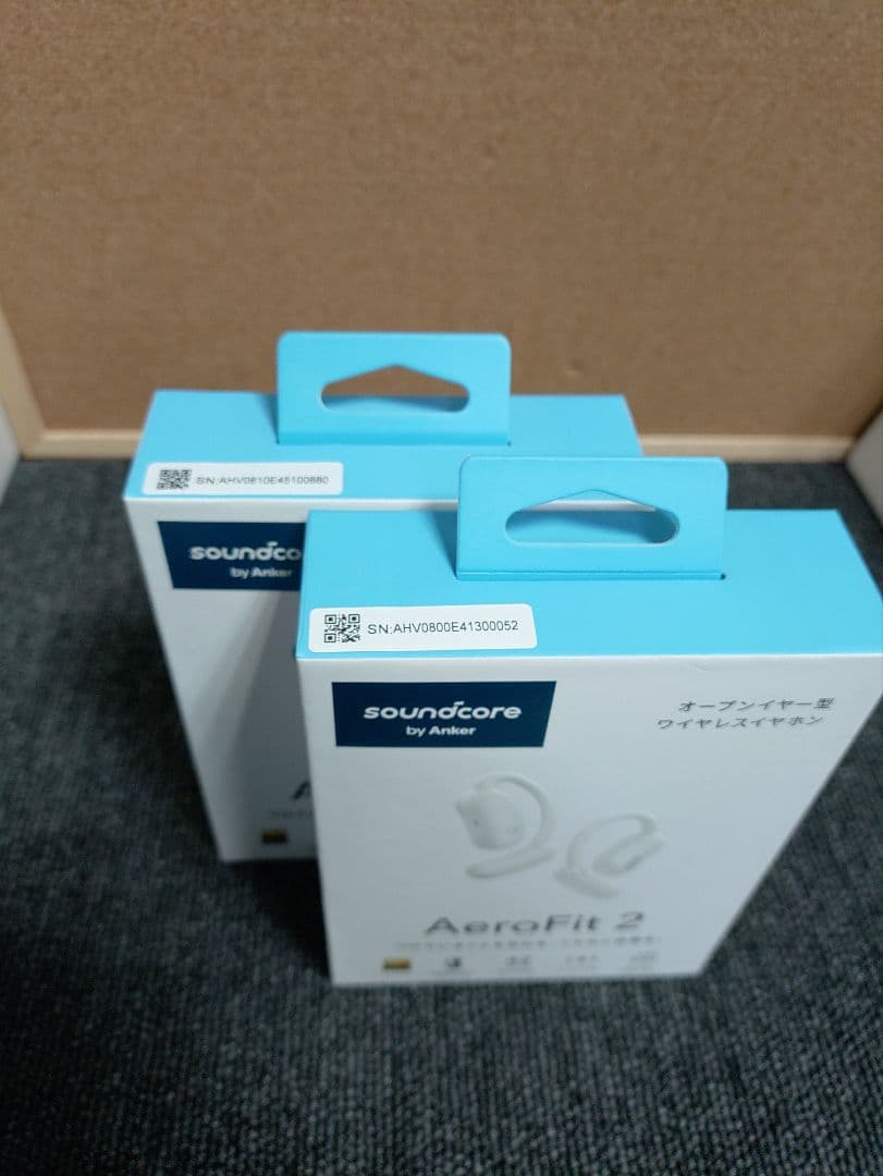 50☆ 新品 オープンイヤー型 イヤホン エアロフィット2 ホワイト＆ブルー