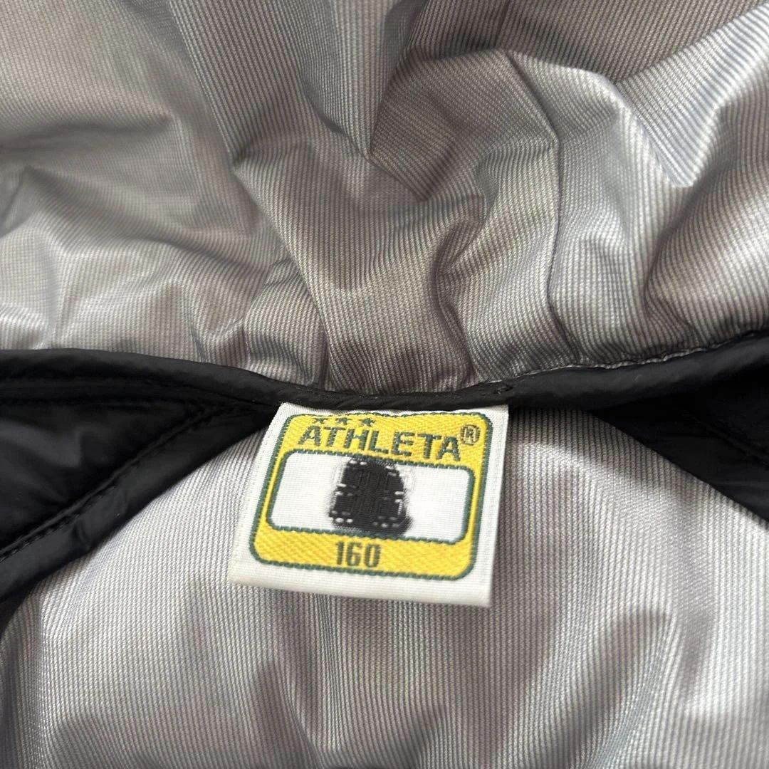 **超美品 ATHLETA ブラック ベンチコート 160**