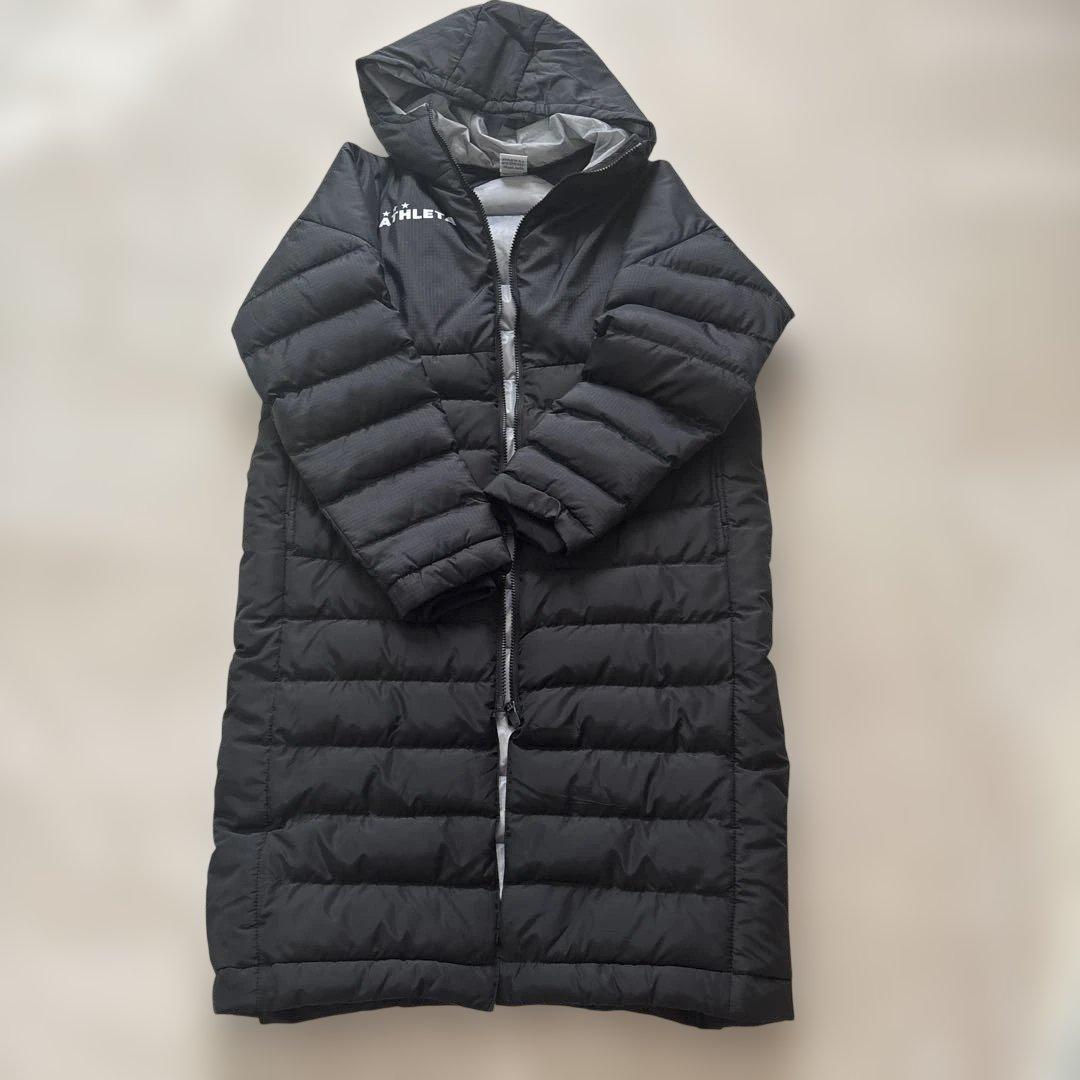 **超美品 ATHLETA ブラック ベンチコート 160**