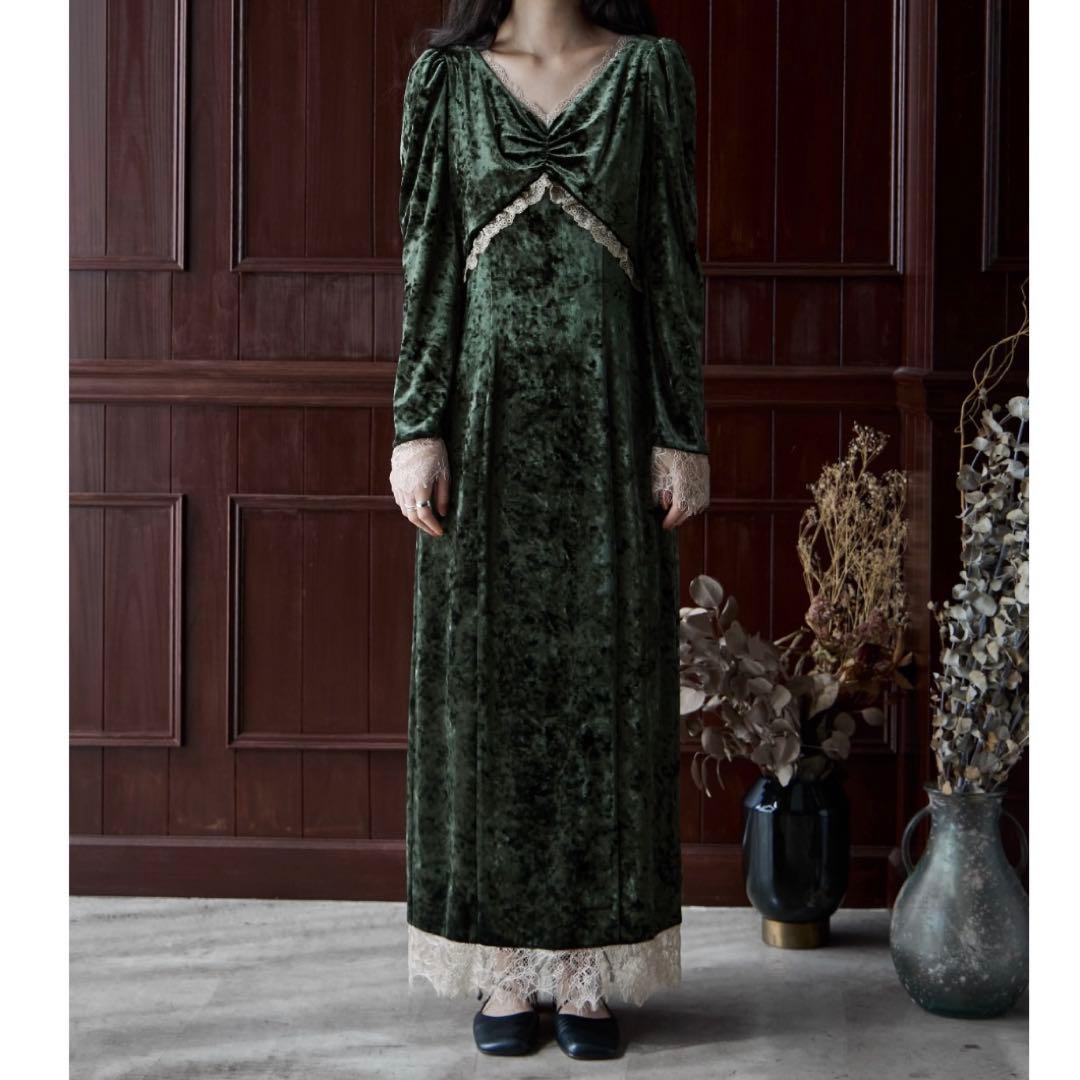 お値下げ依頼承諾済み　etoll. クラッシュベロアランジェリー風ドレス