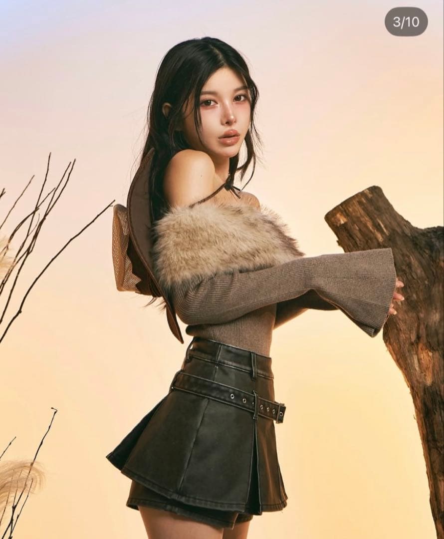 Darich アンティークレザープリーツショートパンツ ブラック ダーリッチ