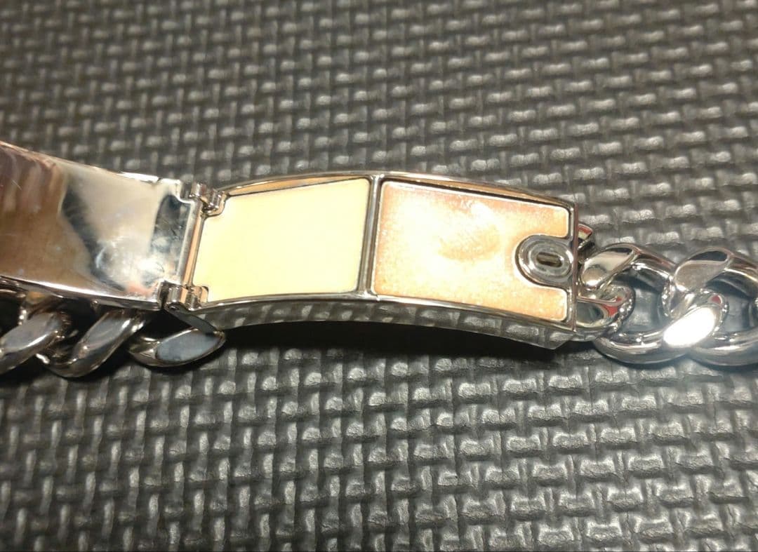 週末限定値下げ　Dior リップブレスレット