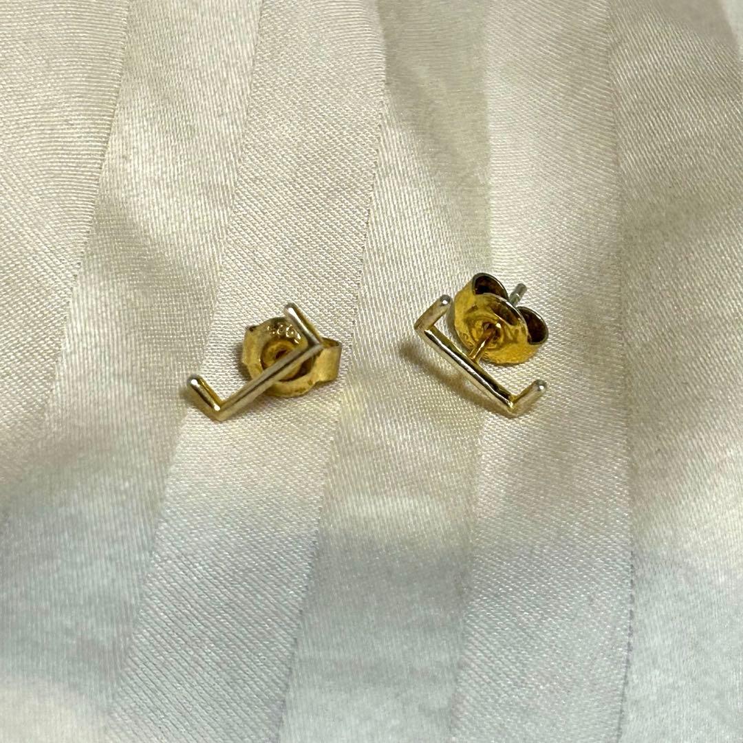 渡辺翔太私物　ピアス　ホッチキス　Air space