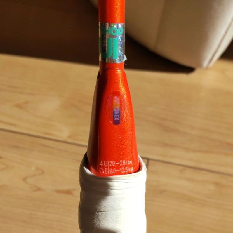 アストロクス77プロ YONEX バドミントンラケット 専用ケース付き