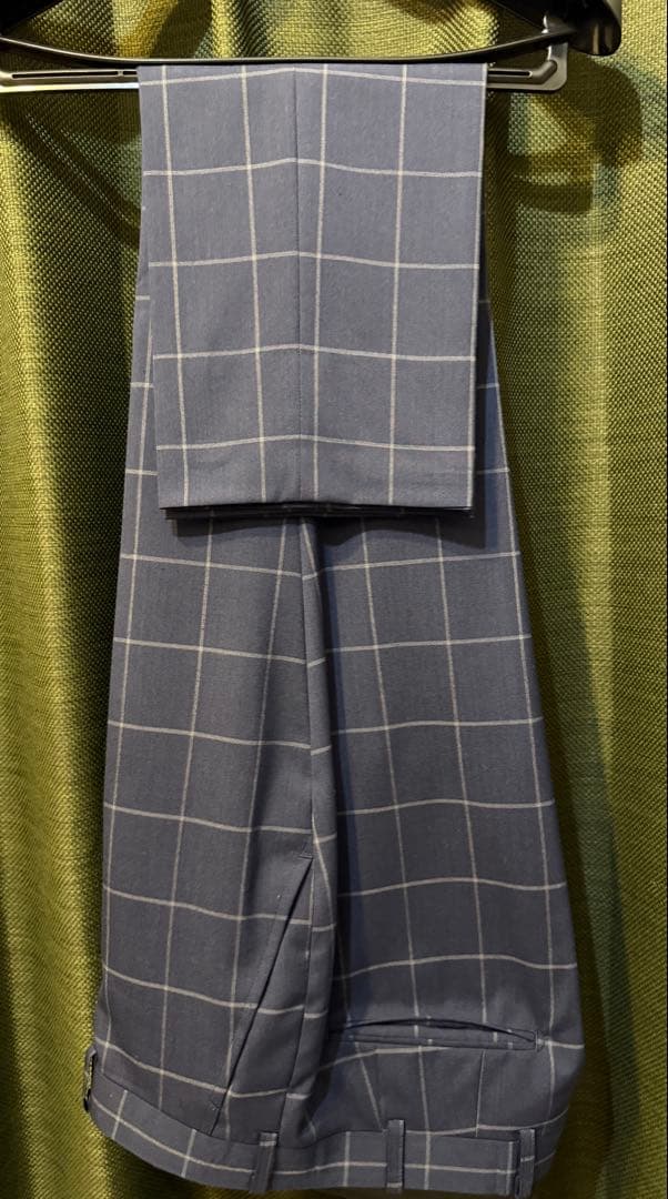 春夏秋生地、ネイビー、チェック柄、スリーピーススーツ