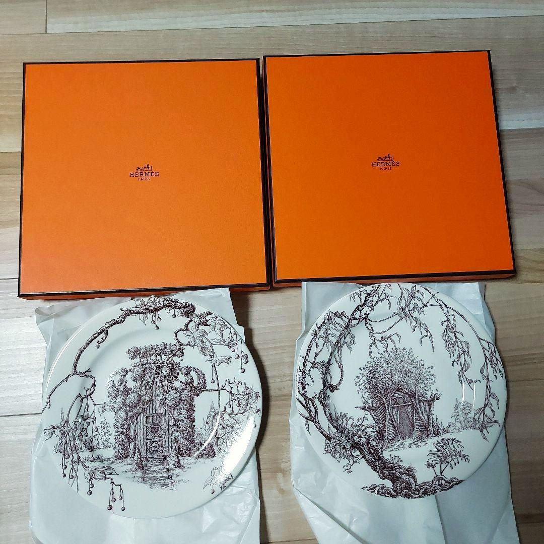 未使用　HERMES　ROGERDUBUISお皿　プレート　食器　廃盤