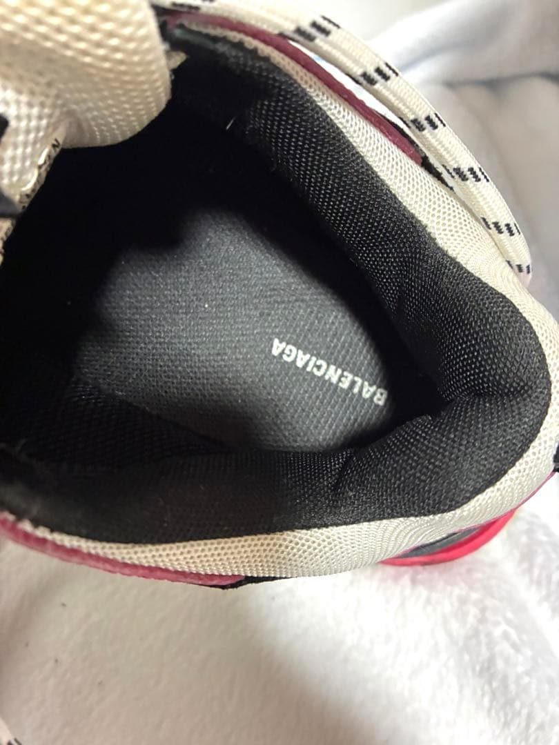 バレンシアガ スニーカー　BALENCIAGA