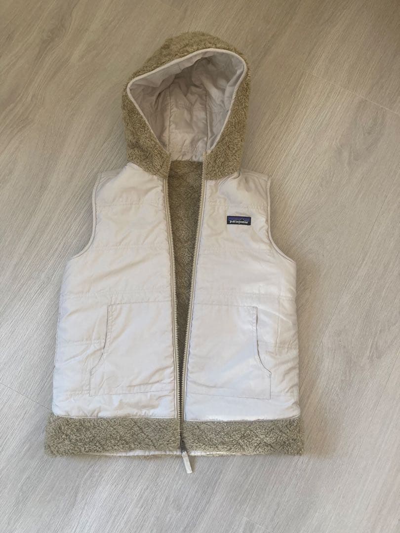 patagonia/パタゴニア　ロスガトス フーデッド ベスト