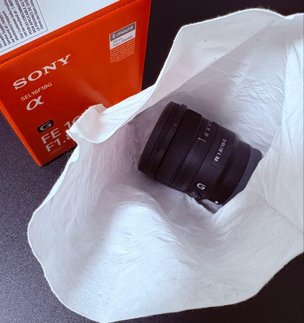 FE 16mm F1.8 単焦点レンズ　室内試用のみ