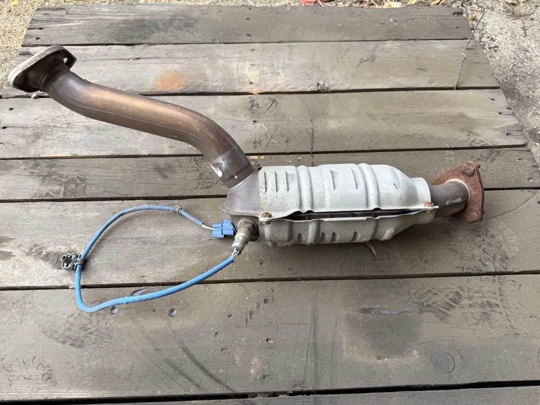 ホンダ　HONDA 触媒コンバーター