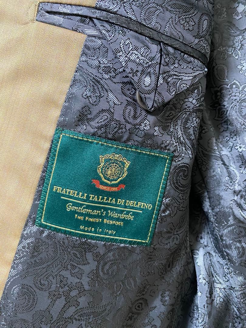 ソラーロ　スーツ　3点セット