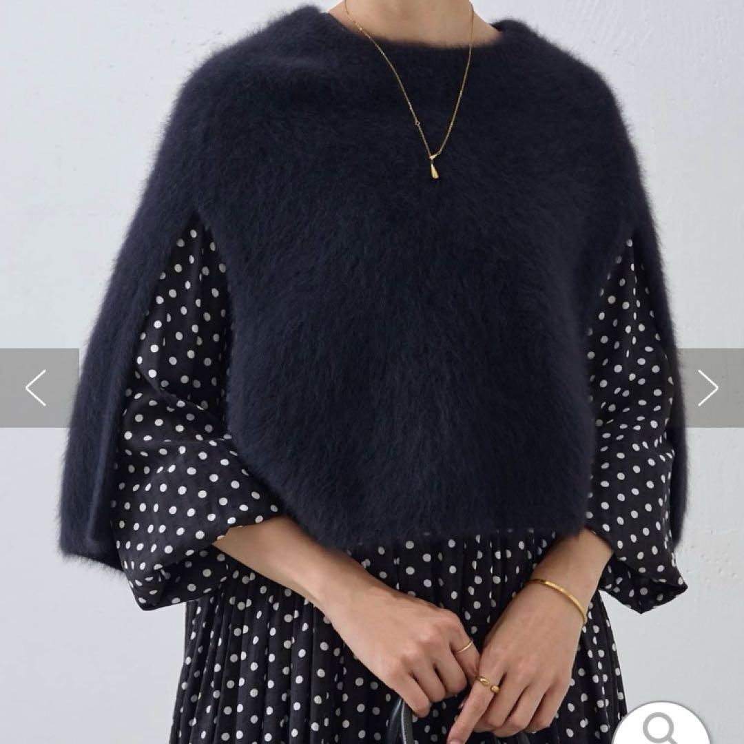 BEARDSLEY ビアズリー ファーニットポンチョ　　黒　未使用