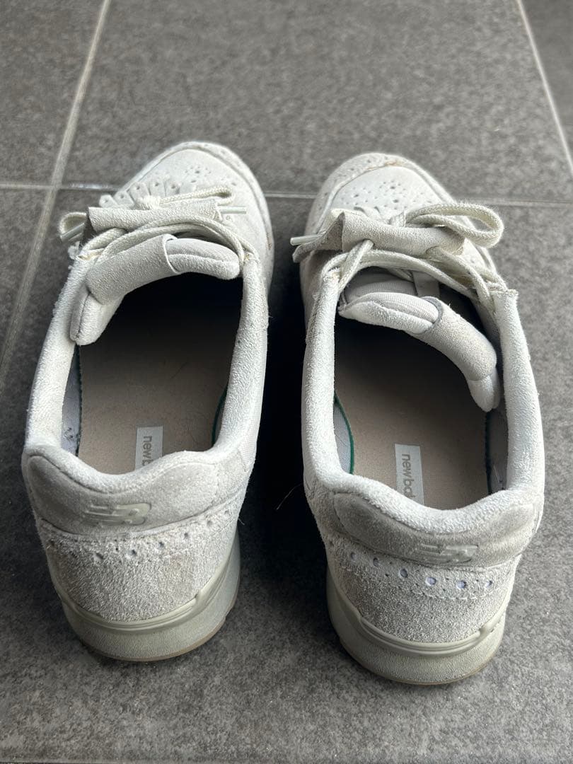 ニューバランス タッセルスニーカー スエード 24cm