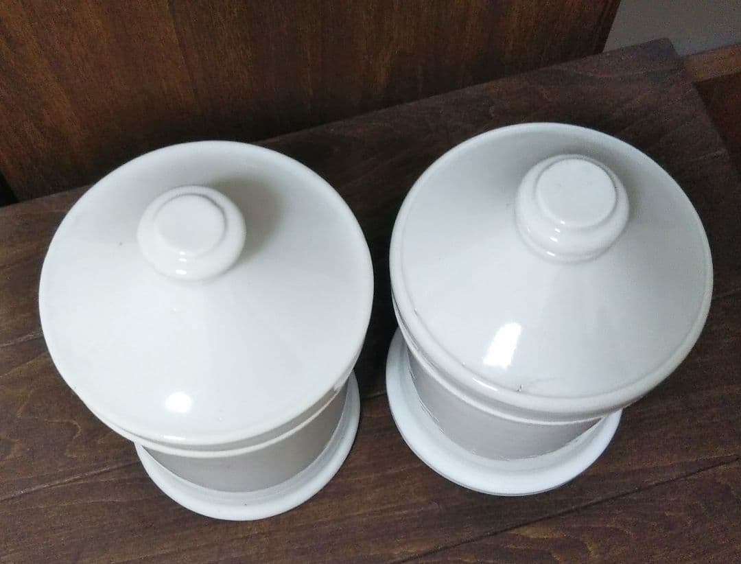 【希少】古い白磁の軟膏壺 薬瓶 ２つ アンティーク