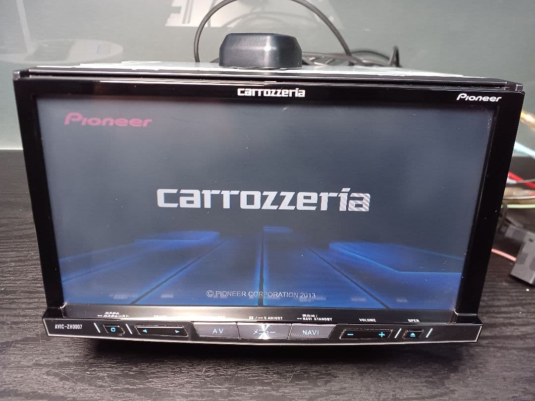 カーナビ Pioneer AVIC-ZH0007