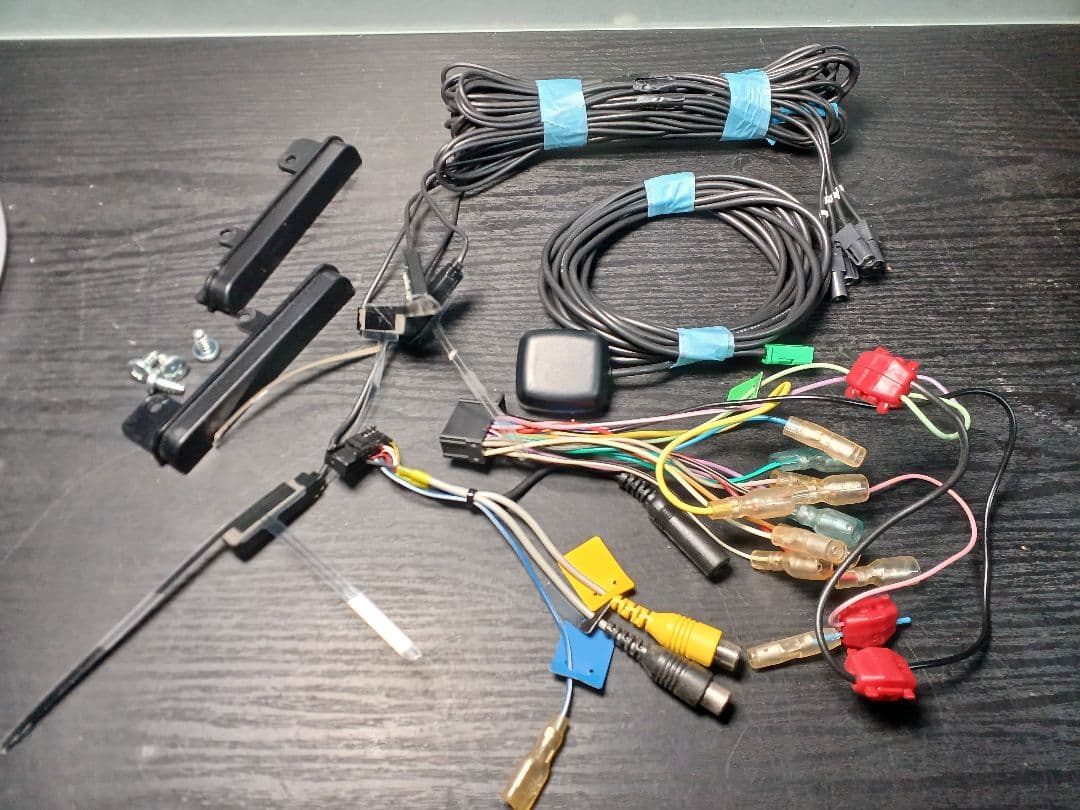 カーナビ Pioneer AVIC-ZH0007