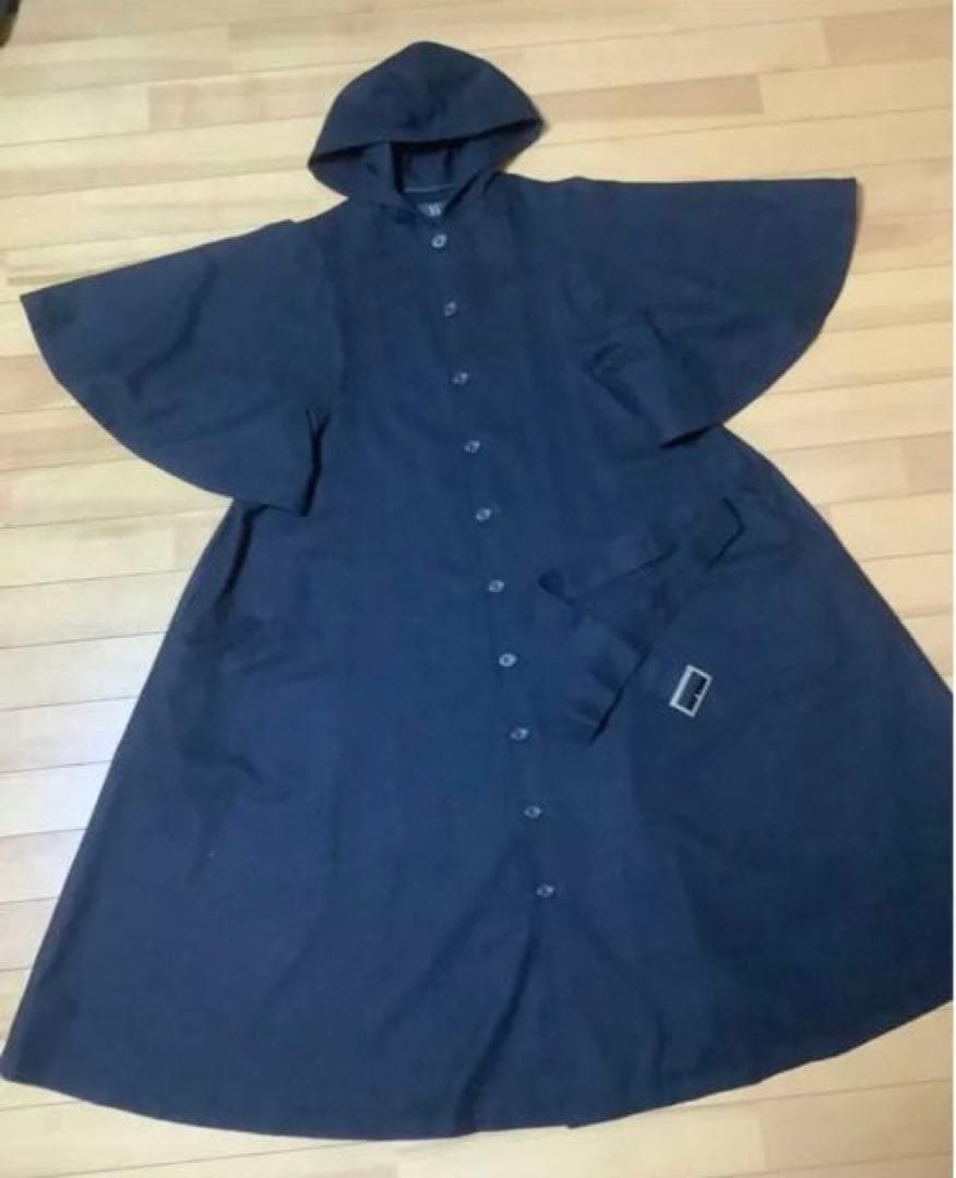 希少新品同様美品Y′ワイズウールコート半袖ケープデザイン