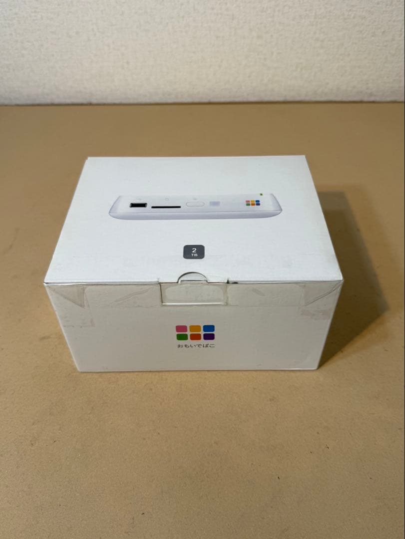 未使用品　バッファロー　デジタルフォト・アルバム「おもいでばこ」　2TB